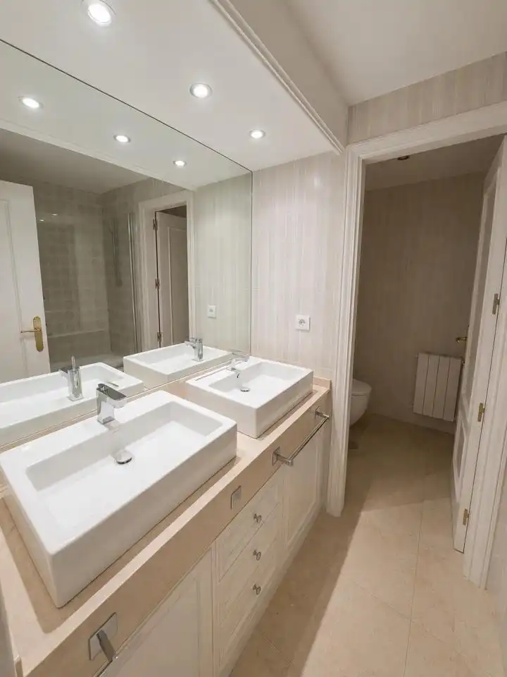 Baño de Casa o chalet en venta en Badajoz con Jardín privado y Terraza
