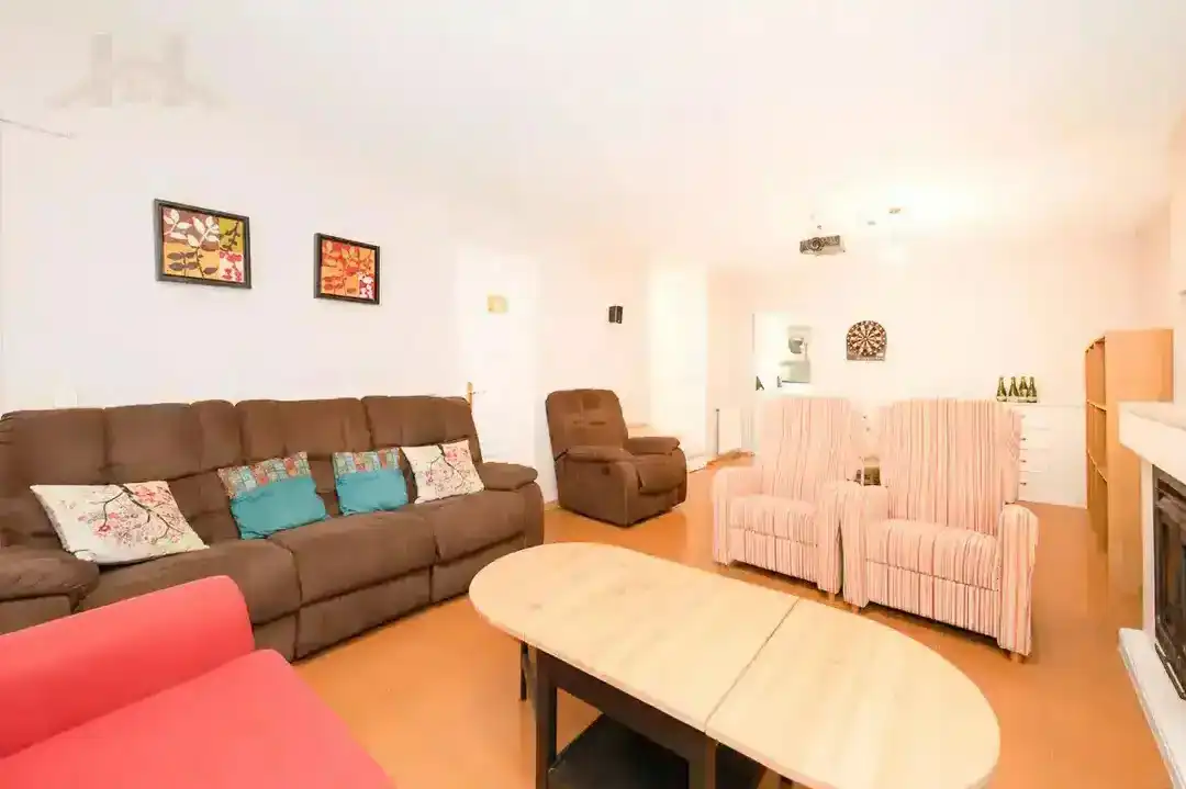 Sala d'estar de Casa o xalet en venda en Colmenar Viejo amb Aire condicionat, Terrassa i Traster