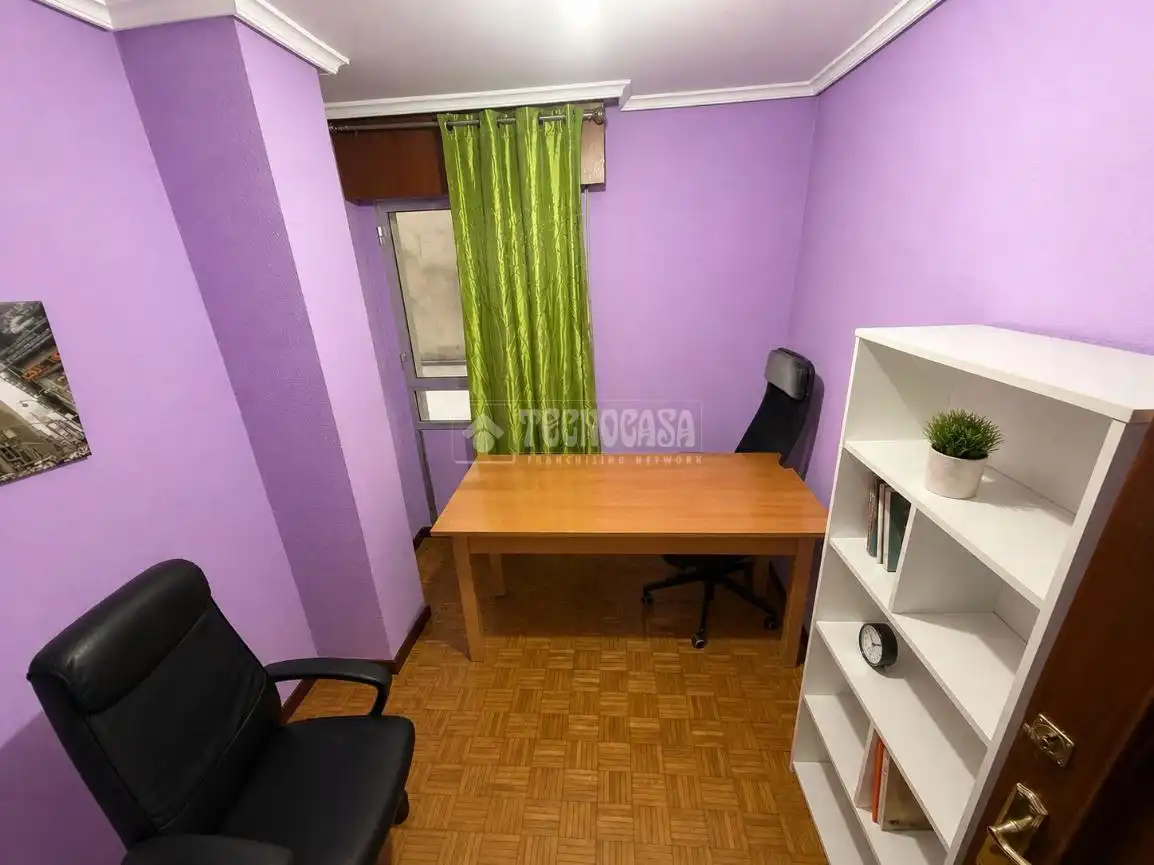 Piso en venta en Santander con Calefacción y Alarma