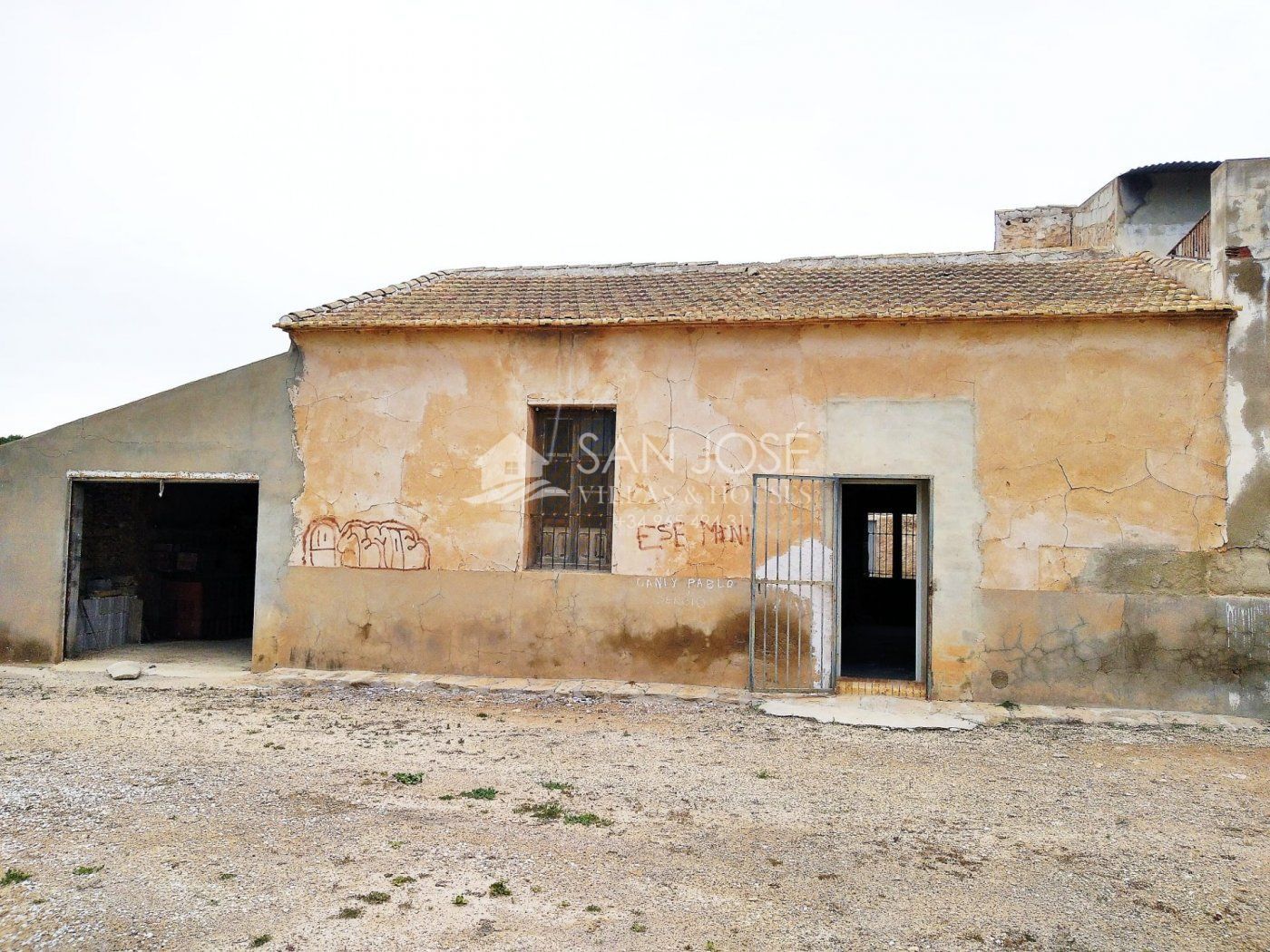 Exterior view of Country house for sale in Elche / Elx