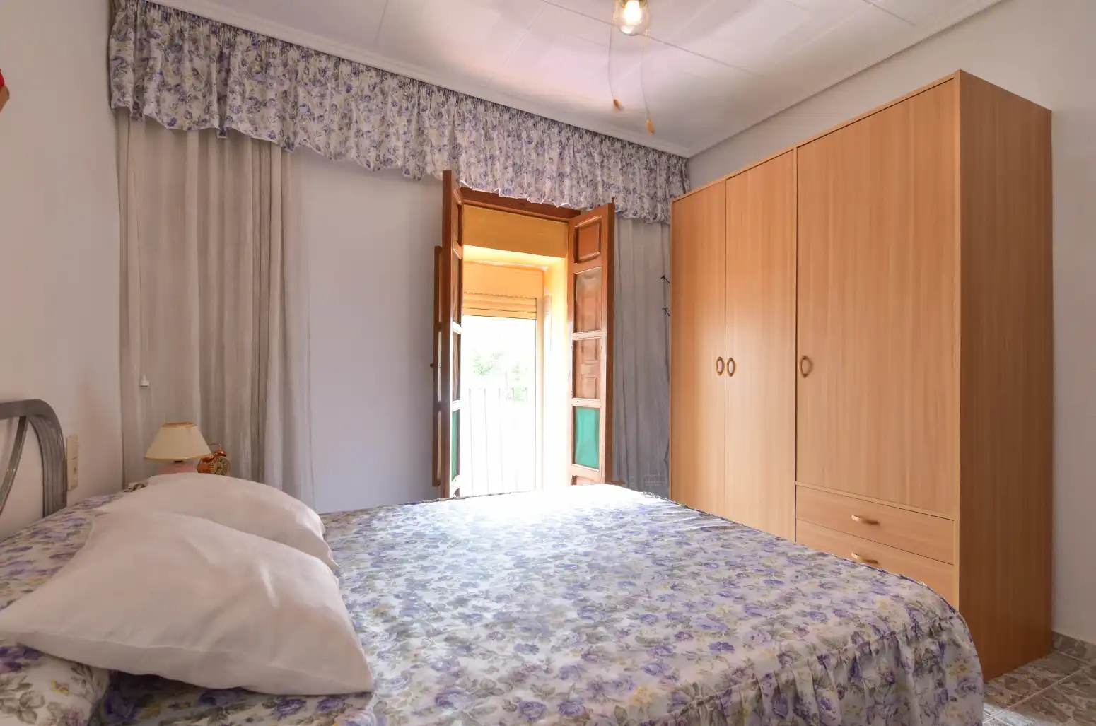 Dormitori de Casa o xalet en venda en Marines amb Aire condicionat, Terrassa i Balcó
