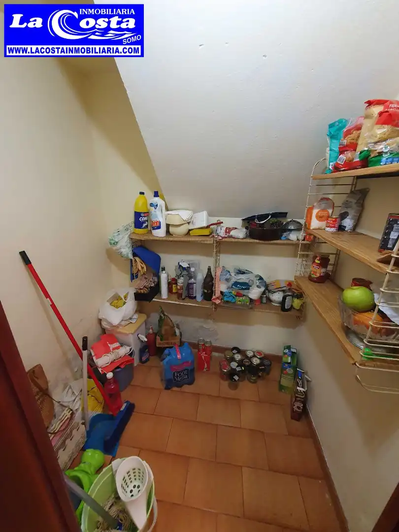 Cocina de Casa adosada en venta en Marina de Cudeyo con Jardín privado y Lavadora