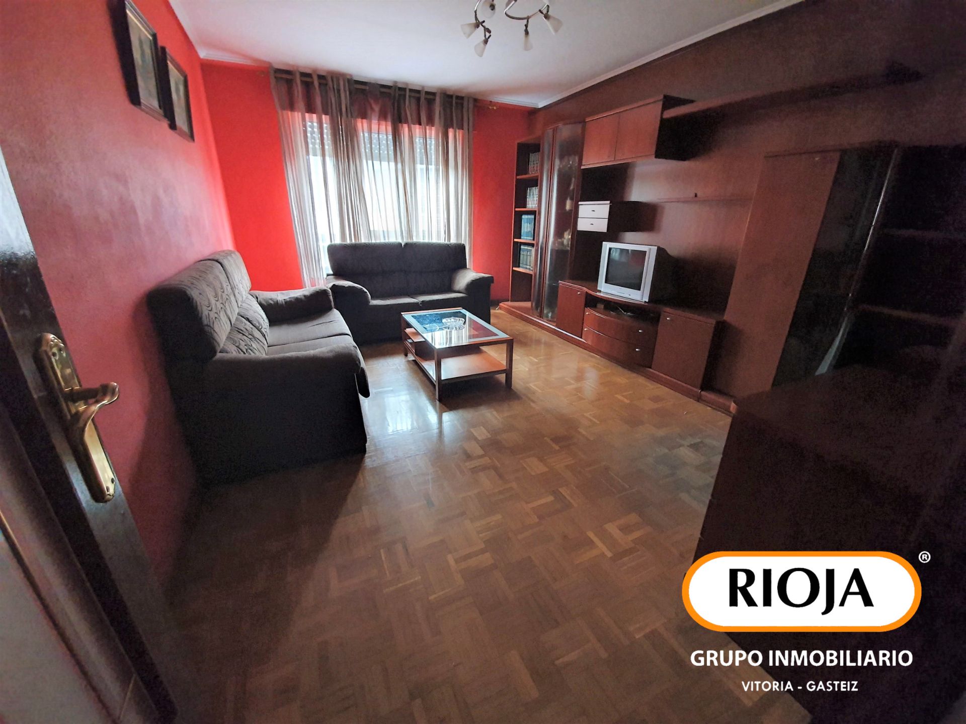 Living room of Flat for sale in Vitoria - Gasteiz  with Heating, Terrace and Storage room