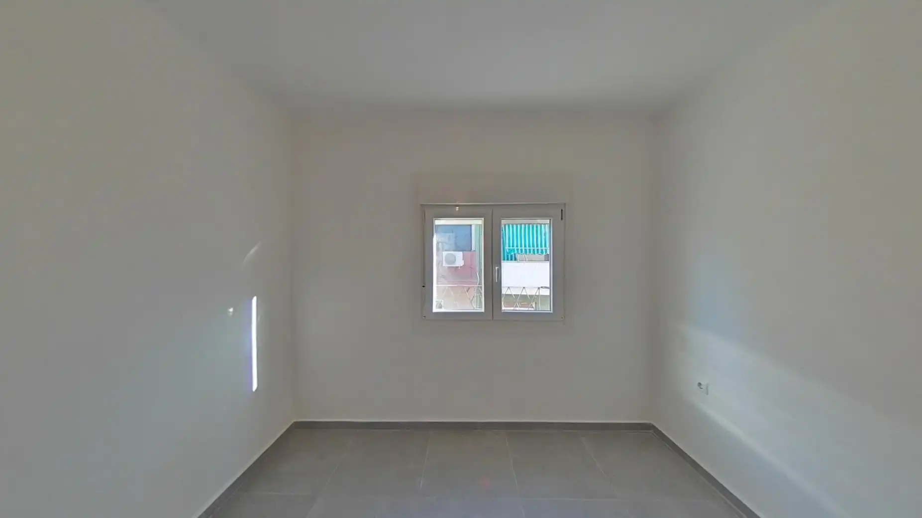 Schlafzimmer von Wohnung zum Verkauf in Badalona