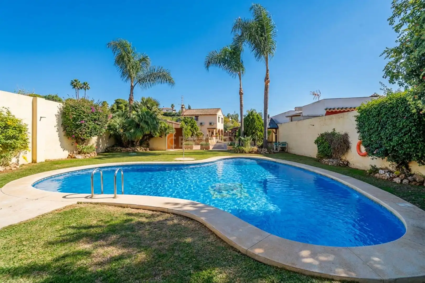 Piscina de Casa o chalet de alquiler en Mijas con Aire acondicionado, Jardín privado y Trastero
