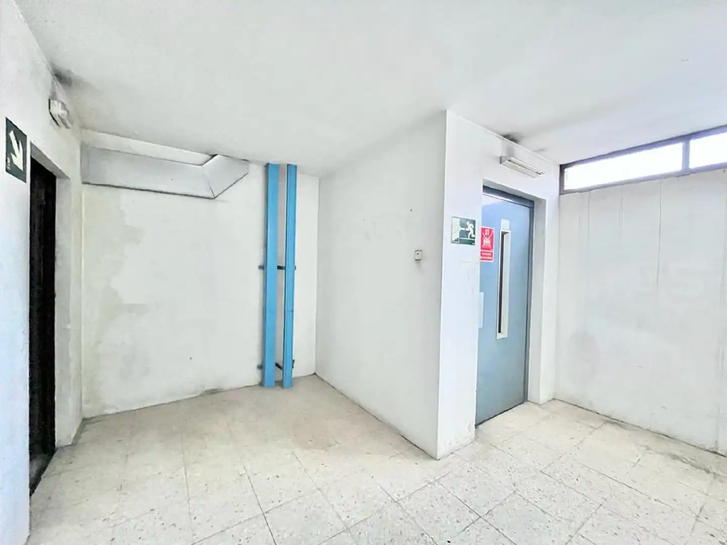 Nave industrial en alquiler en Carrer de Tucuman 8, imagen 14
