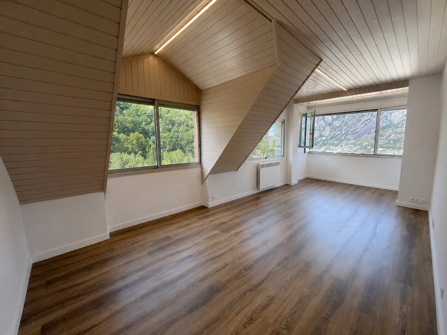 Bedroom of Flat for rent in Madrid  with Heating and Oven