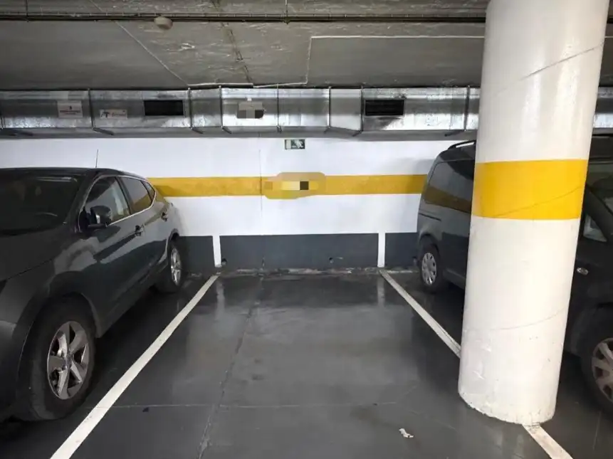 Aparcament de Garatge de lloguer en  Palma de Mallorca amb Alarma