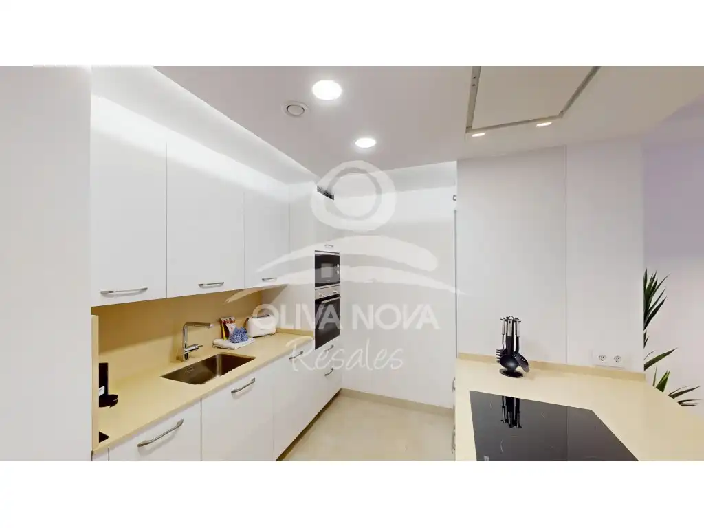 Mini appartamento con piscina in vendita a Avenida Matisse, imagen 8