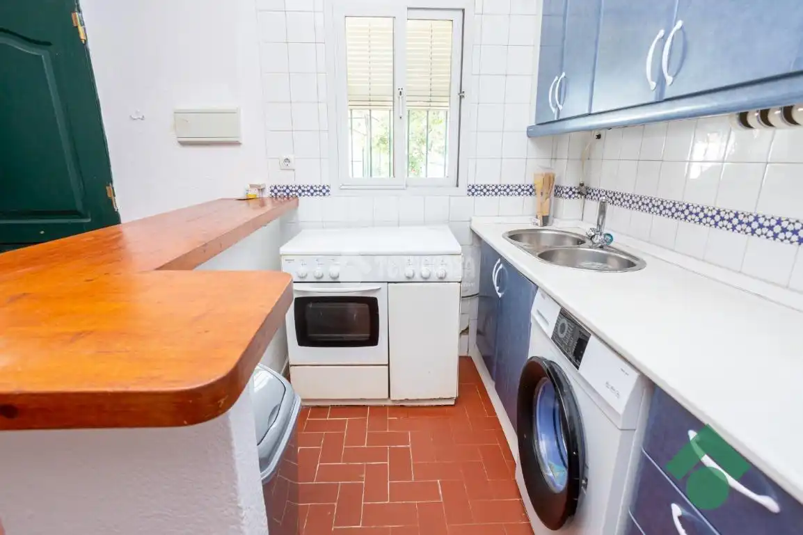 Kitchen of Detached homes for sale in Algeciras