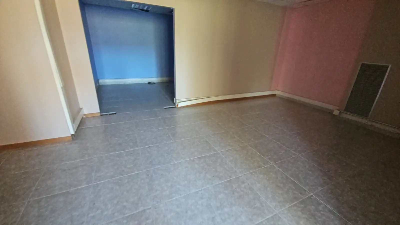 Nave industrial en venta en Alhama de Aragón