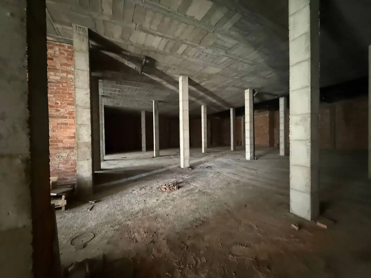 Fabrikhallen zur Miete in Tàrrega
