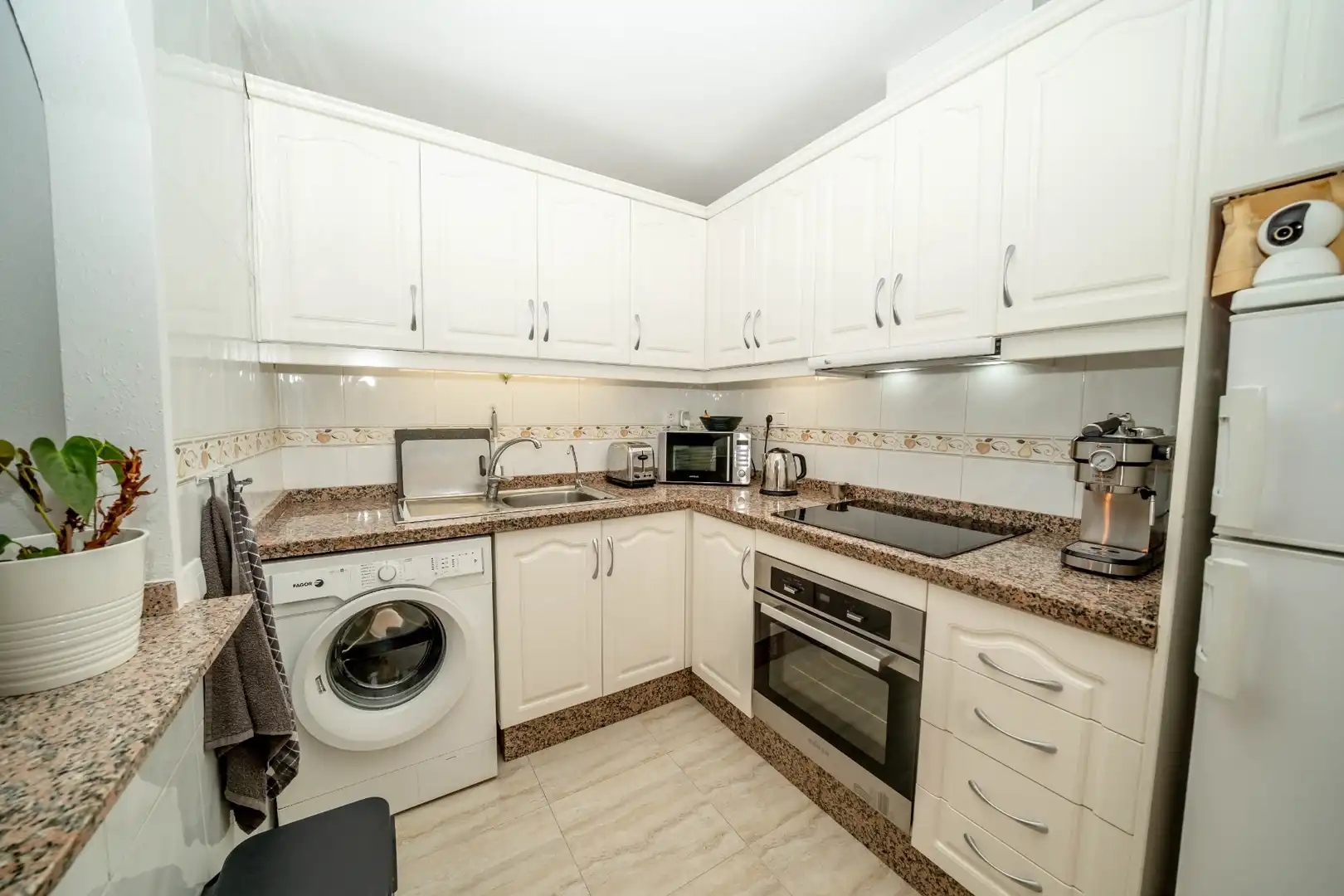 Bungalow with pool for sale in Orihuela Costa, imagen 8