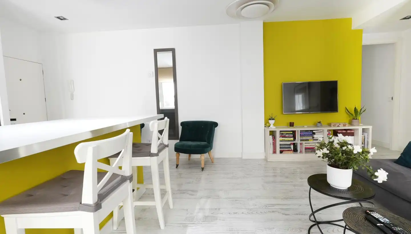 Sala d'estar de Pis en venda en Madrid amb Aire condicionat, Calefacció i Jardí privat