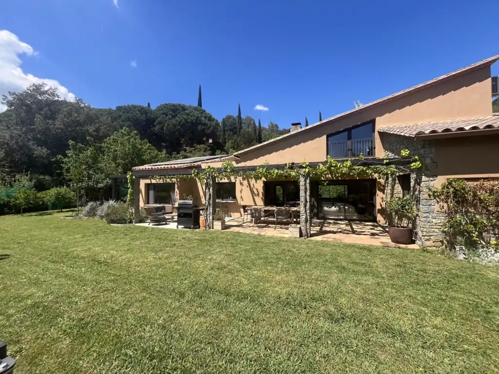 Vista exterior de Casa o chalet de alquiler en Sant Martí de Llémena con Aire acondicionado, Jardín privado y Trastero
