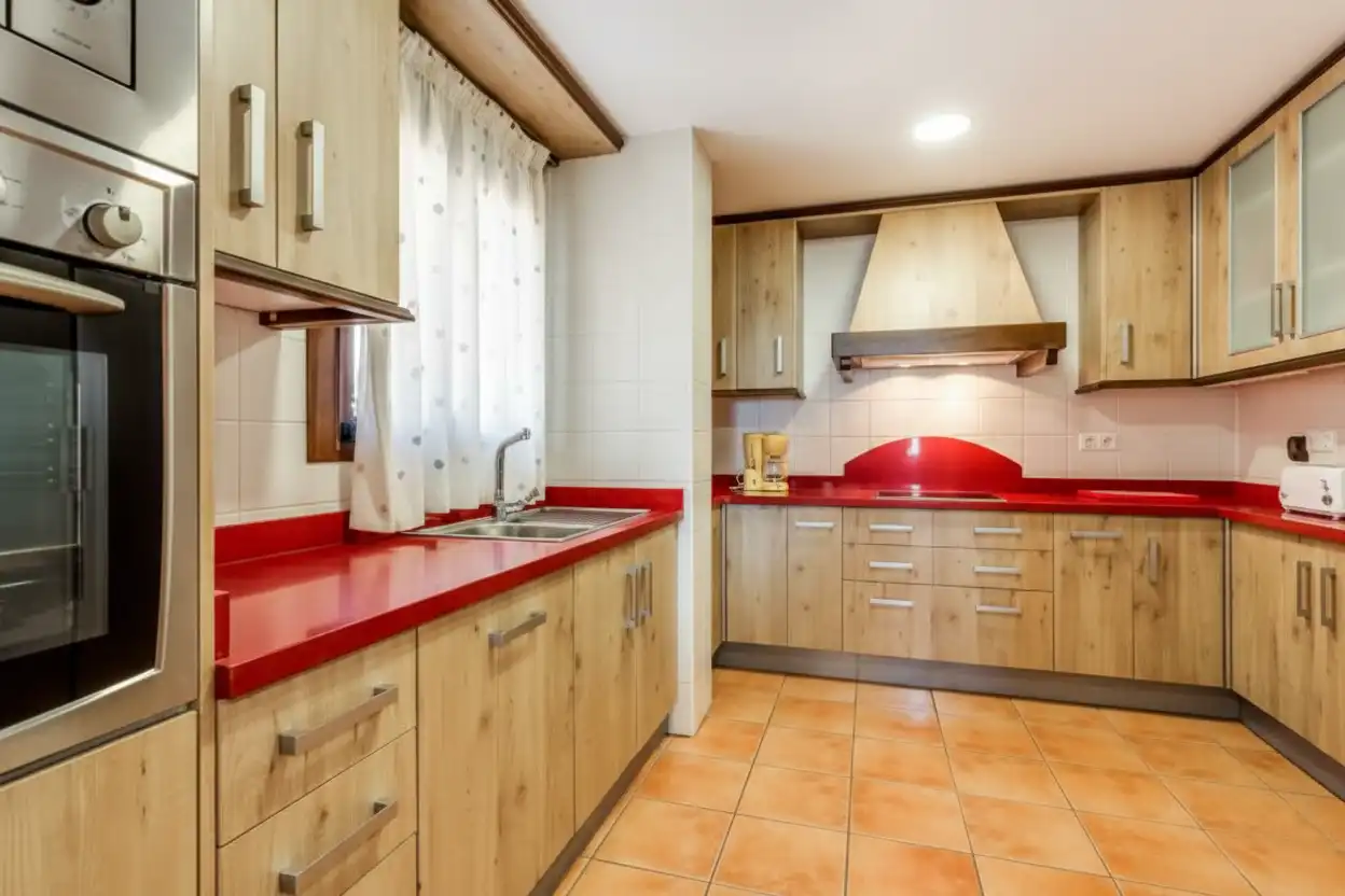 Casa rústica amb terrassa en venda a Altos de Estepona, imagen 16