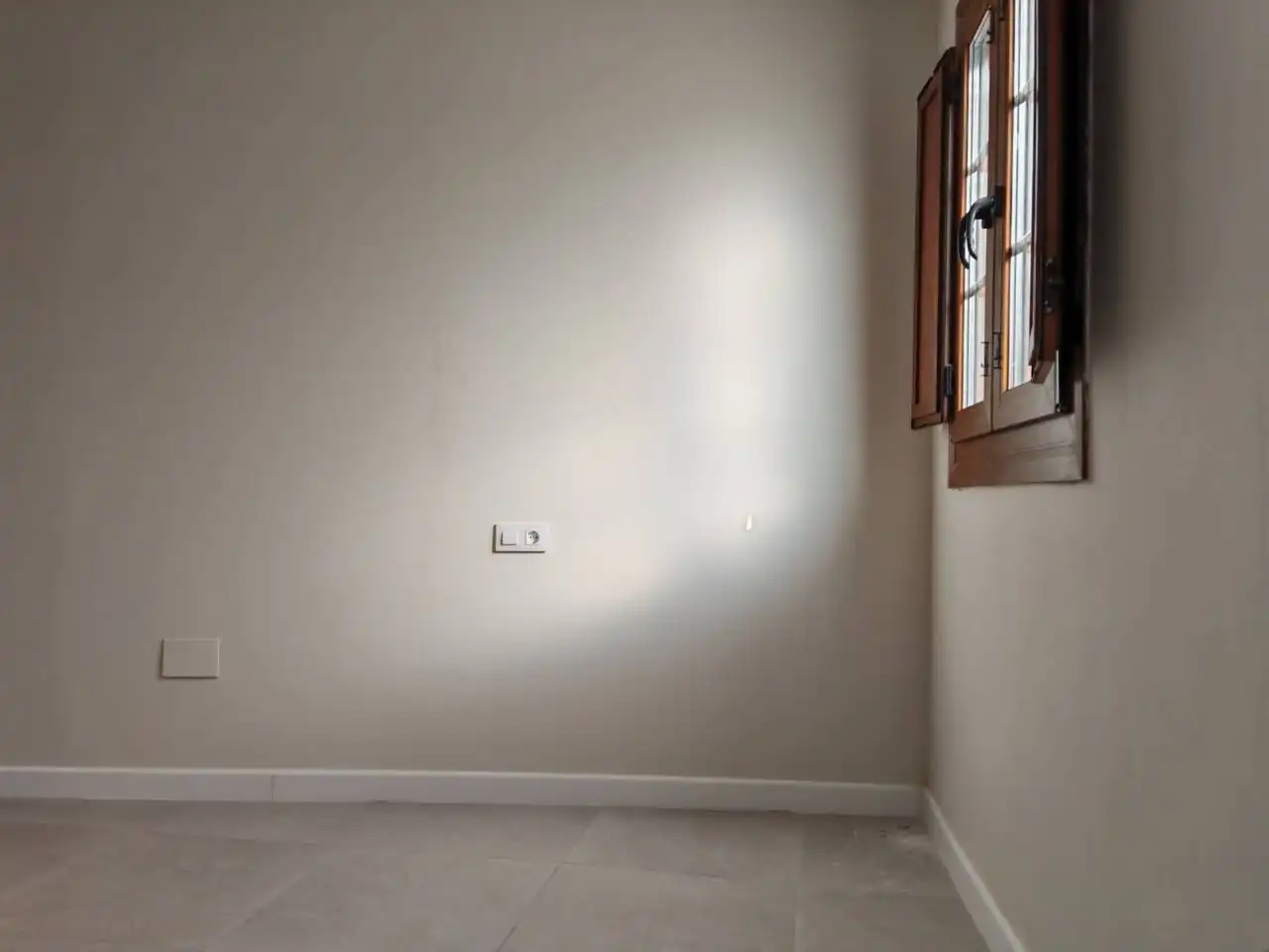 Piso de alquiler en Albons con Aire acondicionado, Terraza y Balcón