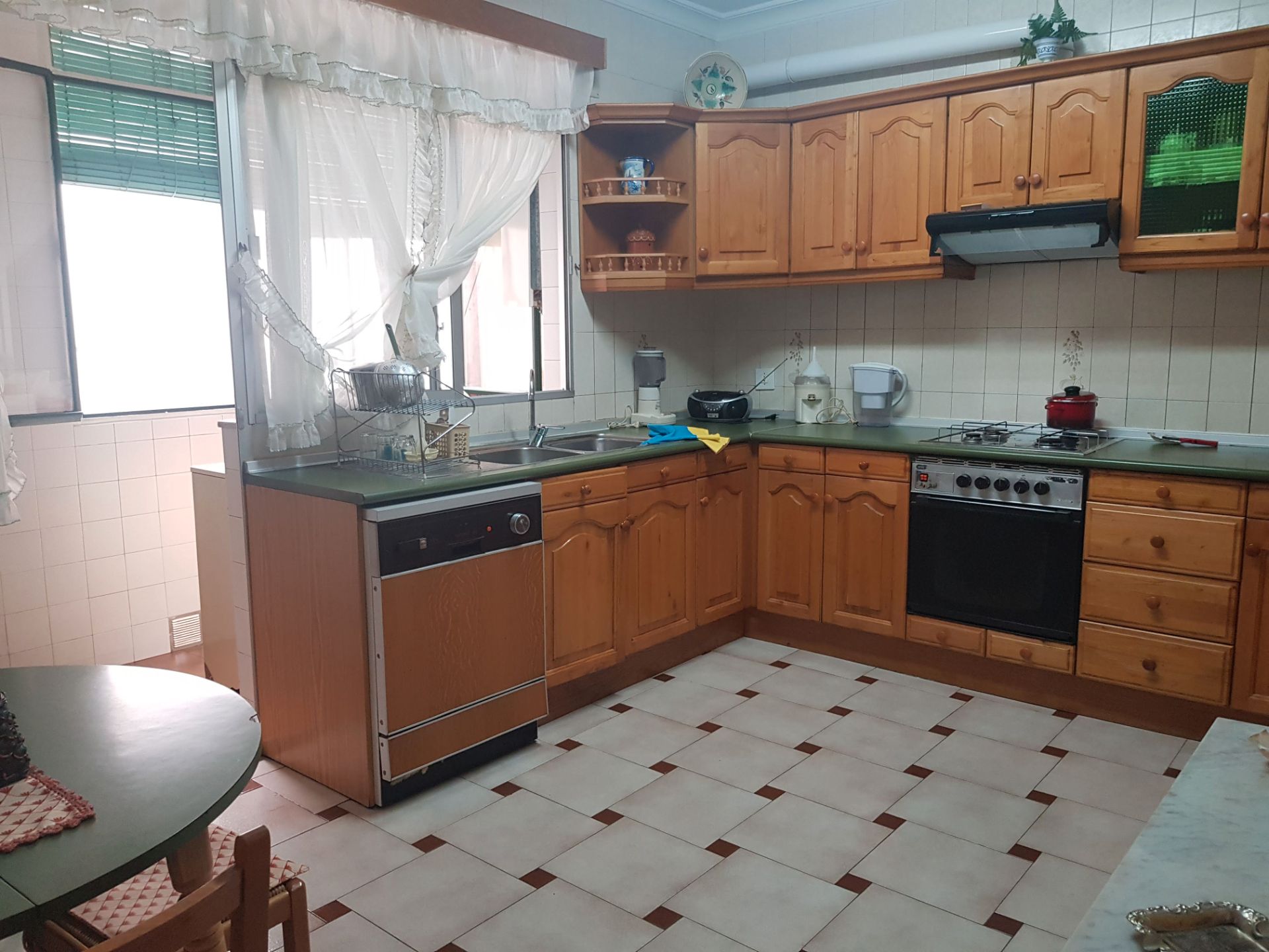 Kitchen of Flat for sale in Puertollano  with Air Conditioner, Heating and Parquet flooring