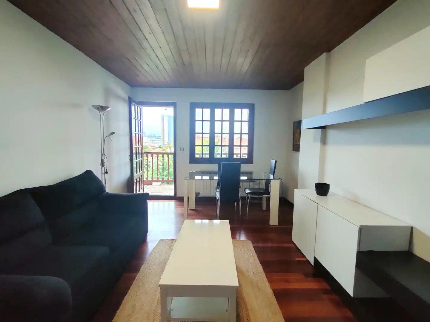 Sala d'estar de Pis de lloguer en Santander amb Calefacció, Jardí privat i Terrassa