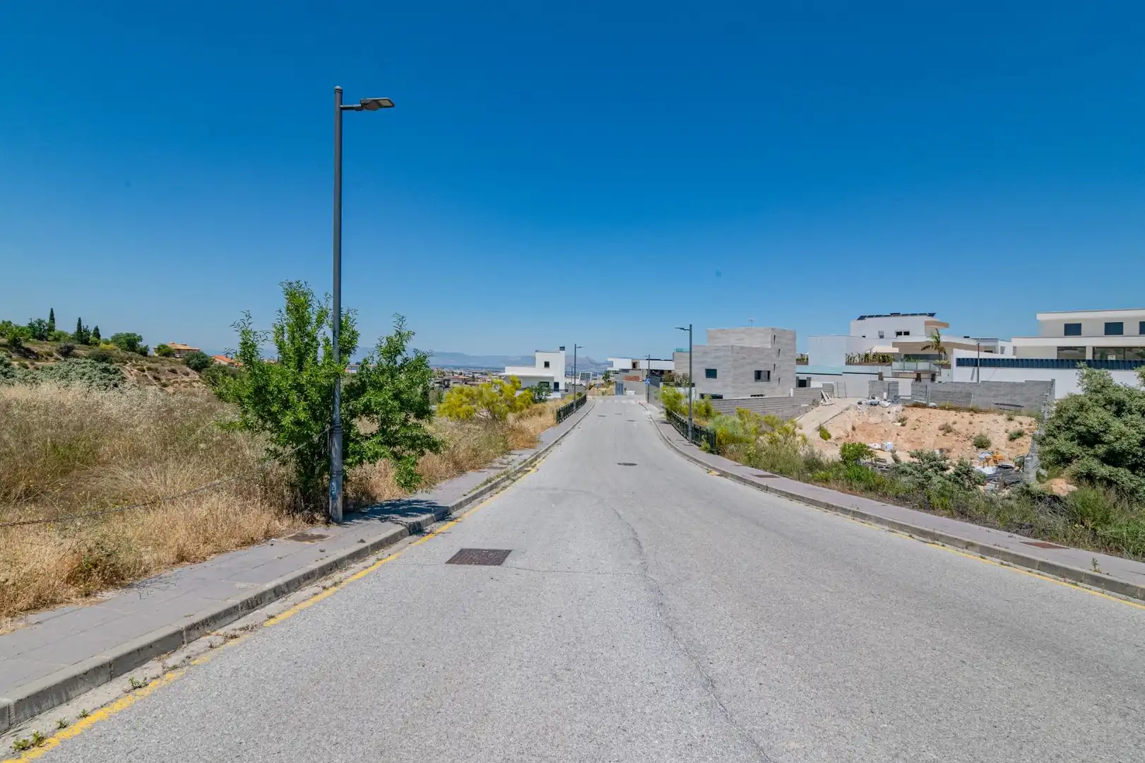 Terreno residencial en venta en Altos de la Zubia, imagen 3