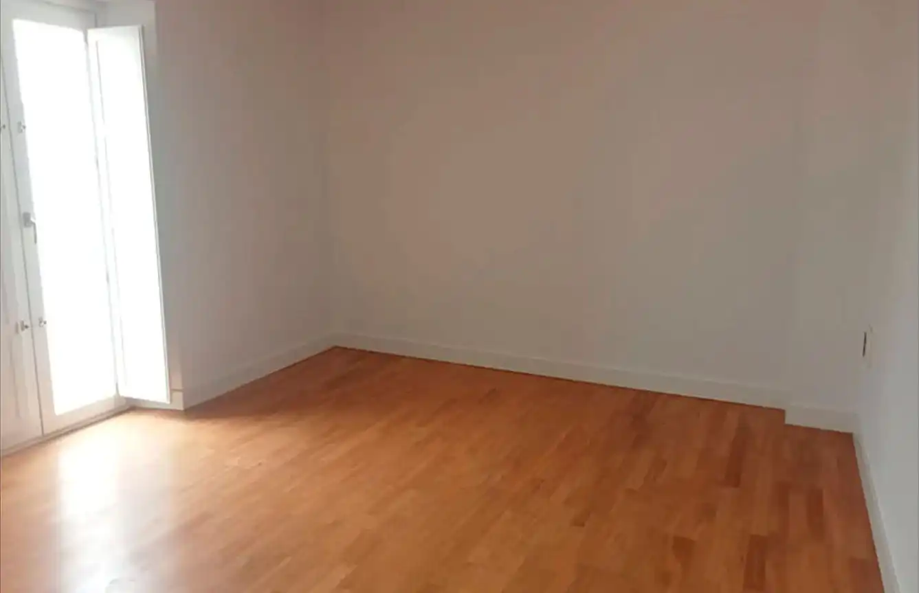 Schlafzimmer von Büro zum Verkauf in San Fernando mit Klimaanlage und Heizung