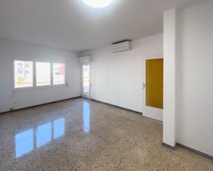 Flat for sale in L'Hospitalet de Llobregat  with Air Conditioner and Balcony