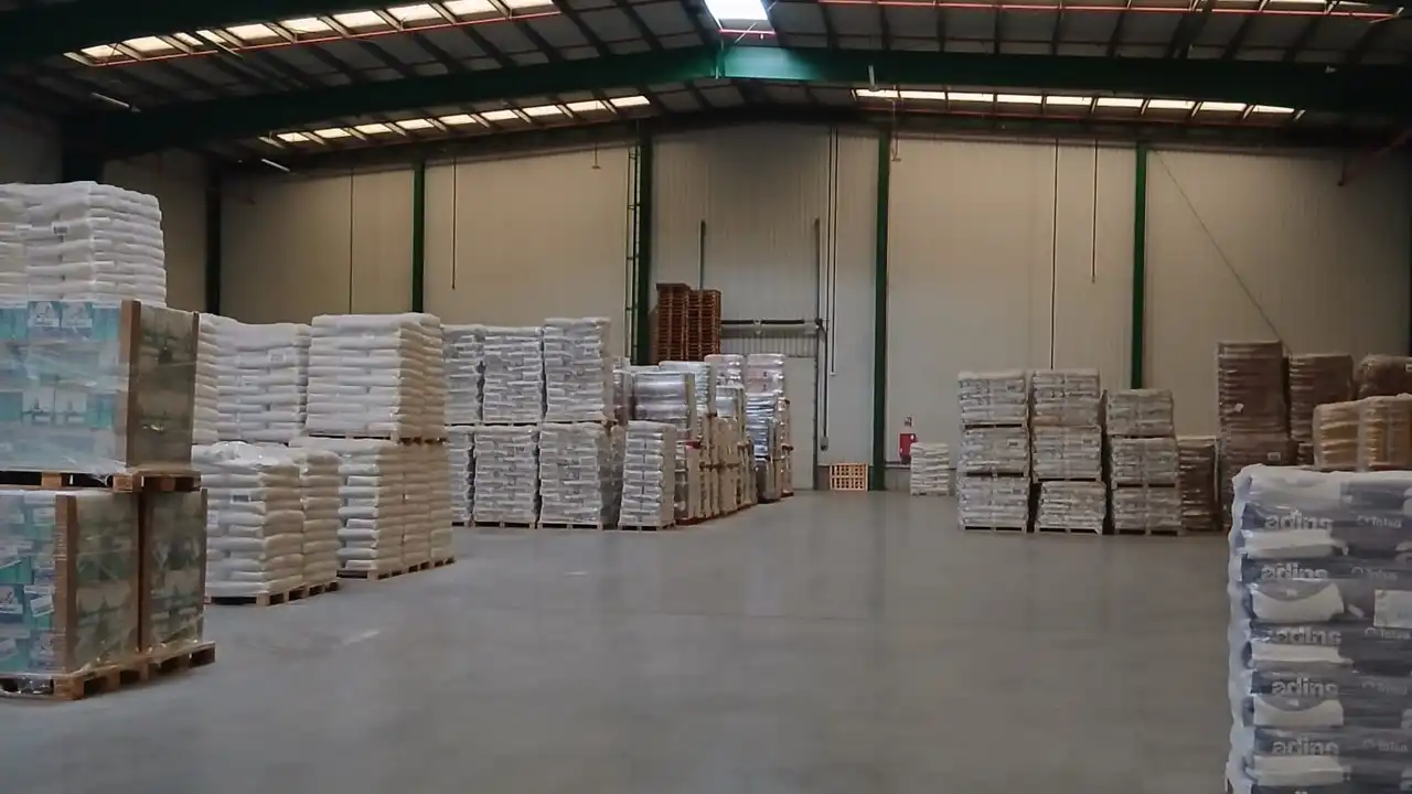 Fabrikhallen zur Miete in Azuqueca de Henares