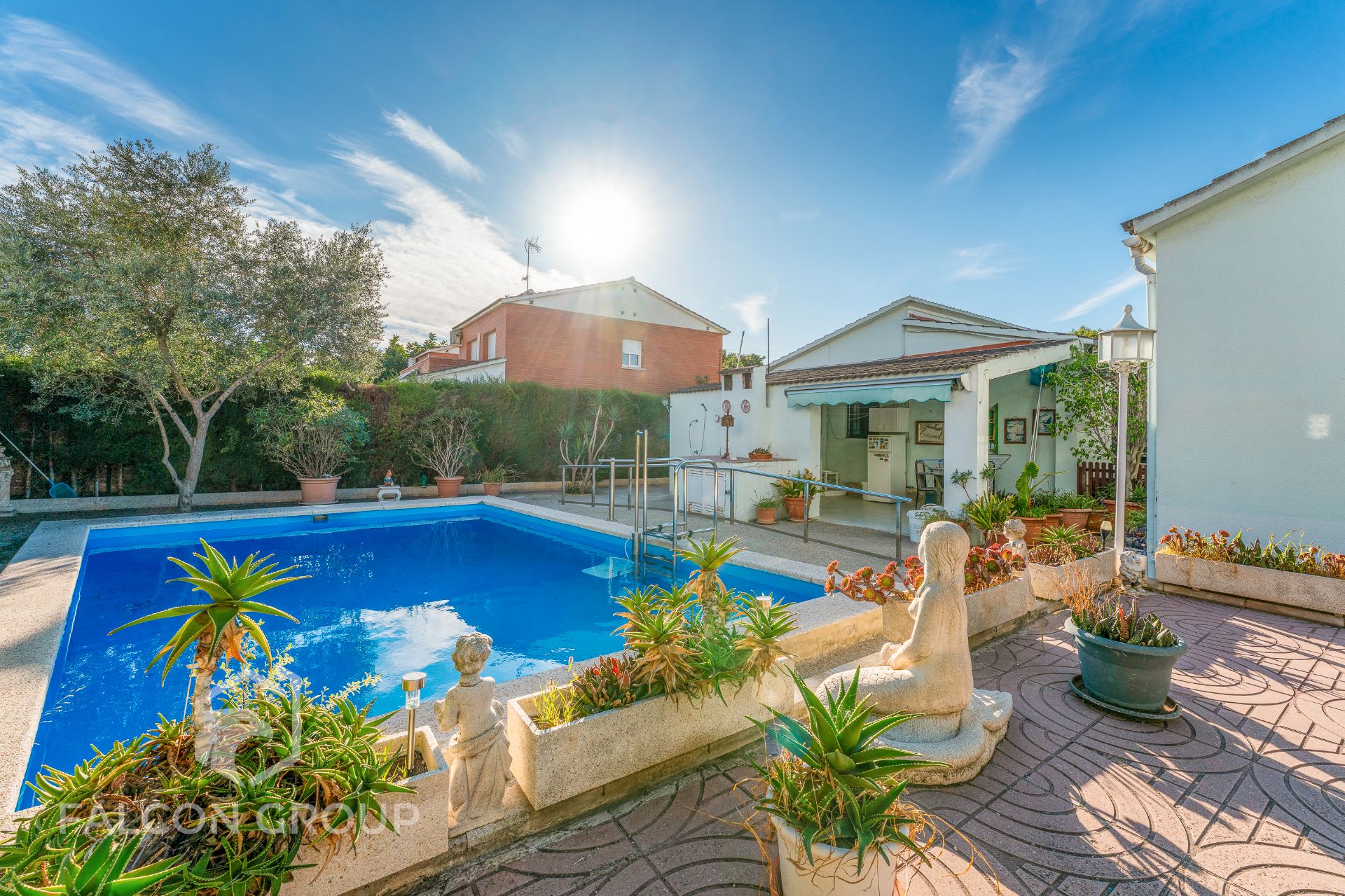 Vista exterior de Casa o xalet en venda en El Vendrell amb Aire condicionat, Calefacció i Jardí privat