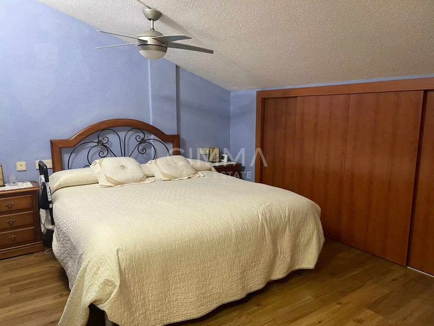Schlafzimmer von Haus oder Chalet zum Verkauf in La Nucia mit Heizung, Privatgarten und Terrasse