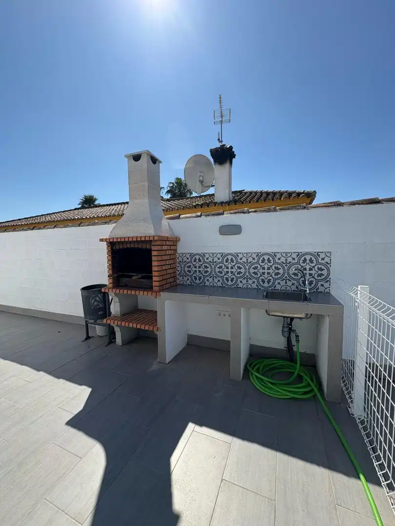 Terrace of Houses for sale in Chiclana de la Frontera  with Air Conditioner, Private garden and Terrace