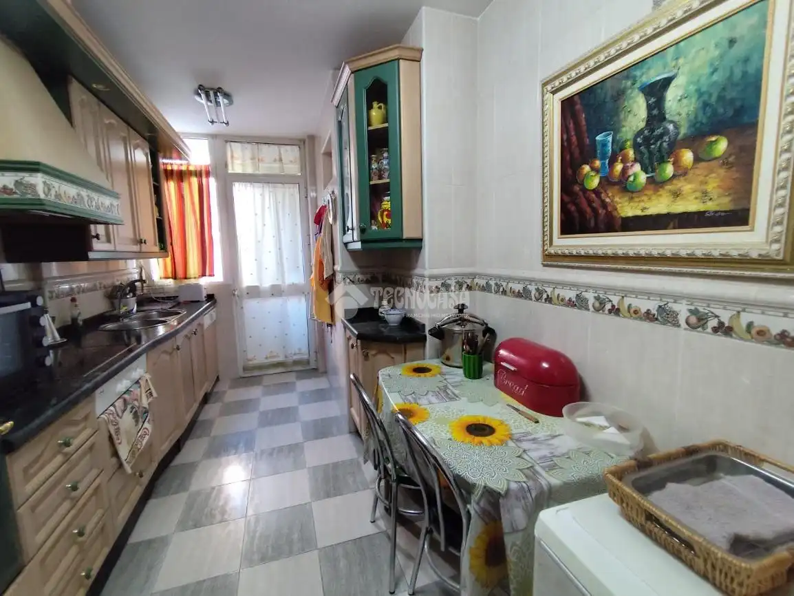 Kitchen of Flat for sale in Córdoba  with Air Conditioner
