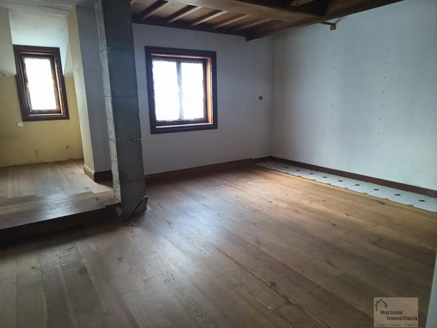 Houses for sale in Pesquera de Duero  with Terrace, Storage room and Swimming Pool