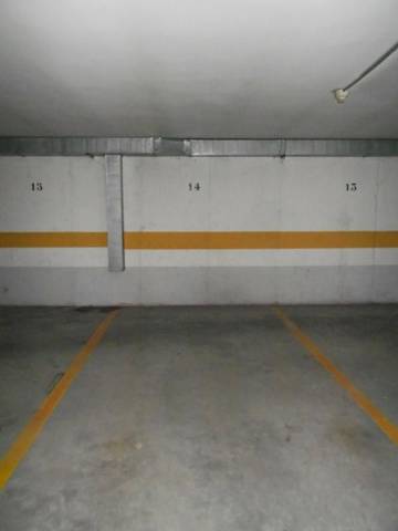 Garaje en Venta en N/A en Valdefierro