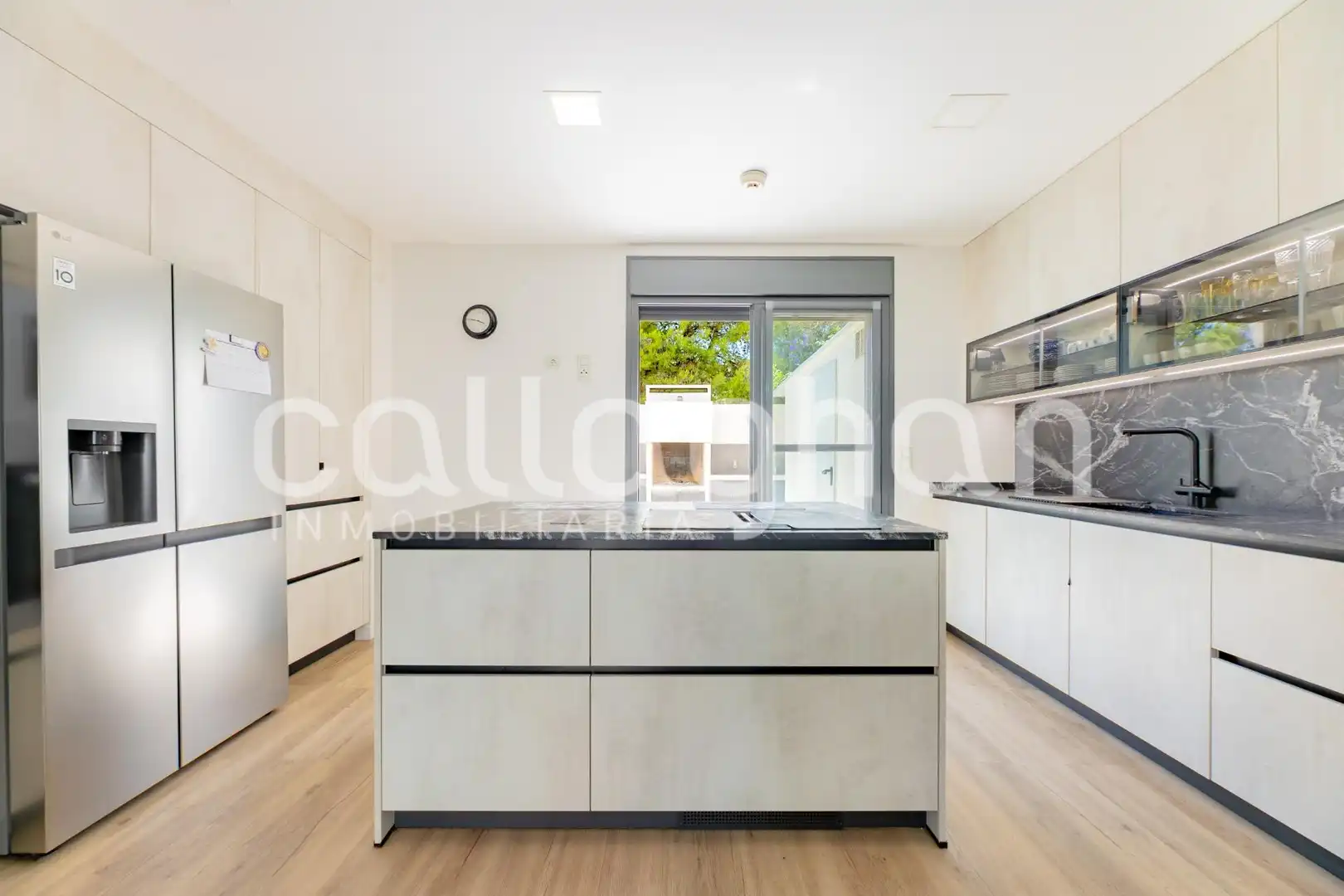 Kitchen of Detached homes for rent in Paterna  with Air Conditioner, Heating and Private garden