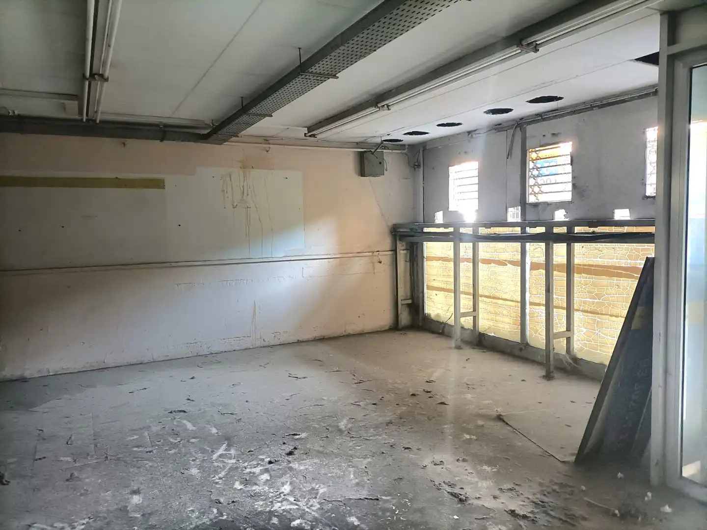 Gewerbefläche zum Verkauf in Carrer d'Osca, imagen 12