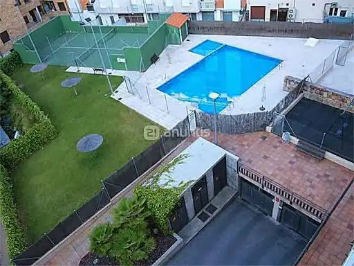 Schwimmbecken von Wohnung zur Miete in Zamora Capital  mit Privatgarten, Parkett und Terrasse
