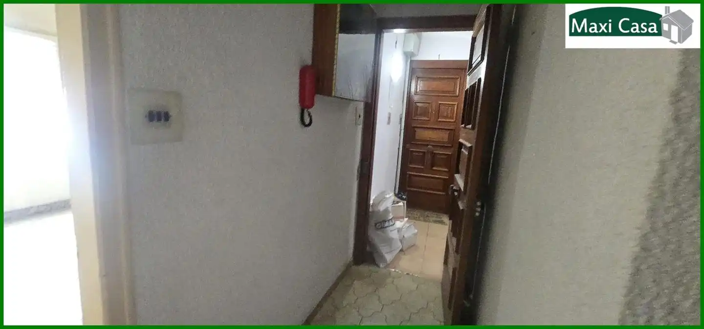 Piso en venta en Sabadell con Balcón