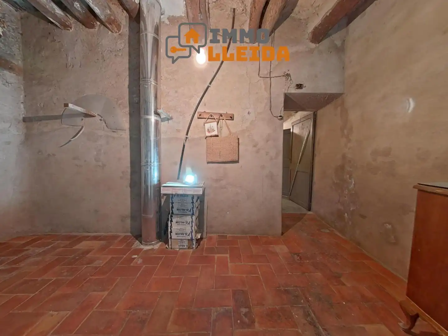 Casa adosada en venta en Cervera con Trastero y Amueblado