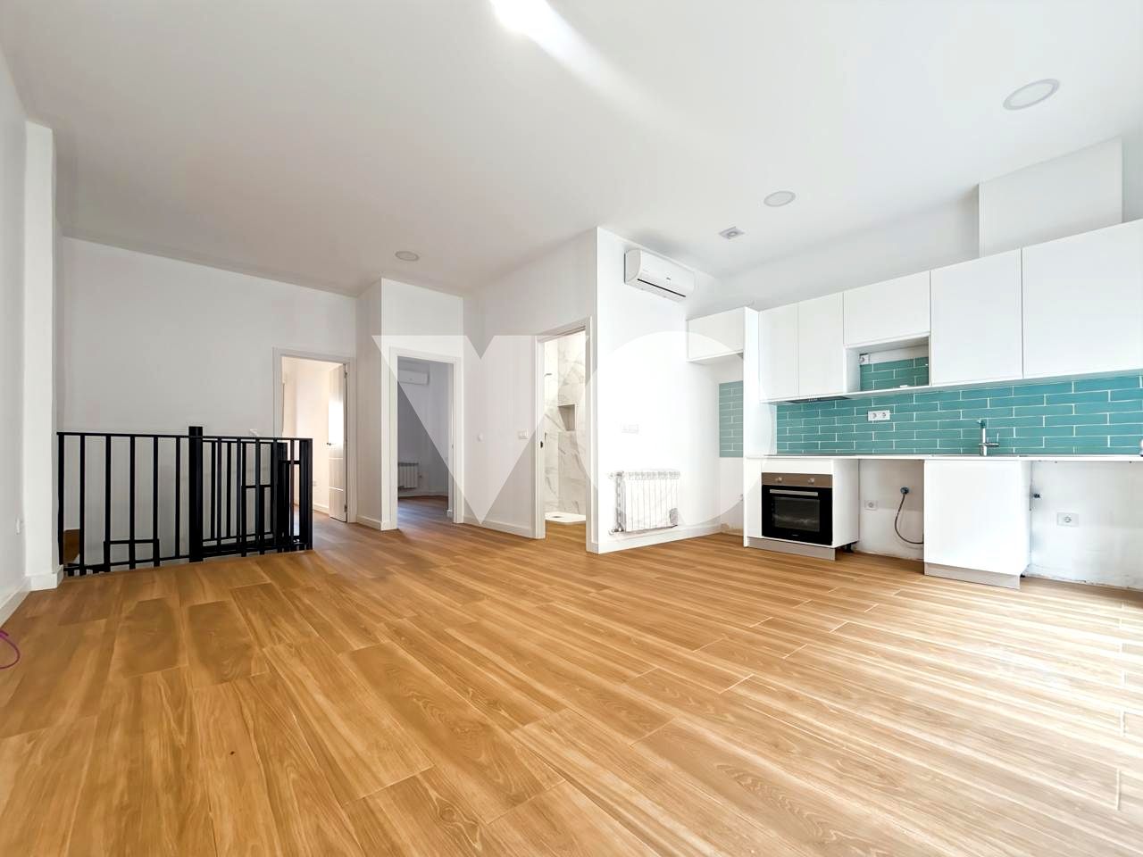 Sala d'estar de Dúplex en venda en  Madrid Capital amb Aire condicionat i Calefacció