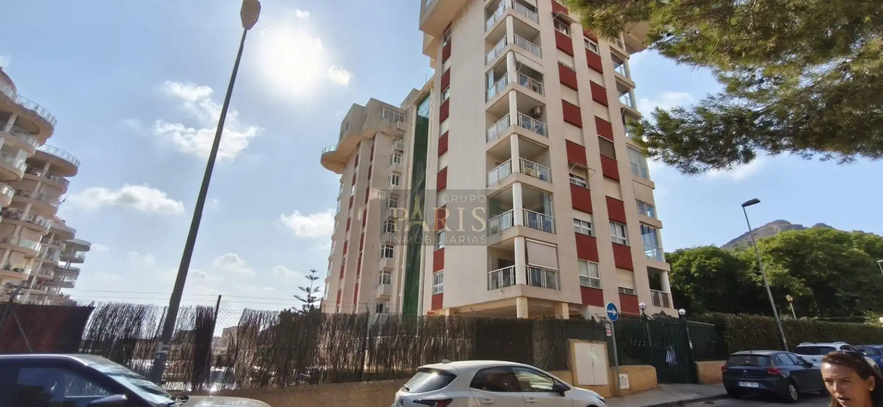 Vista exterior de Pis de lloguer en Cartagena amb Calefacció, Moblat i Piscina comunitària