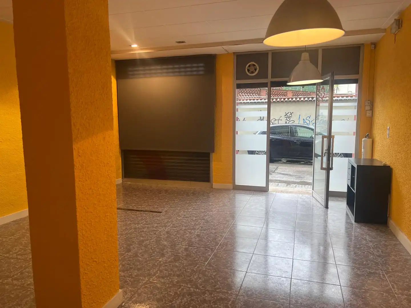 Local comercial de lloguer a Estació del Nord, imagen 2