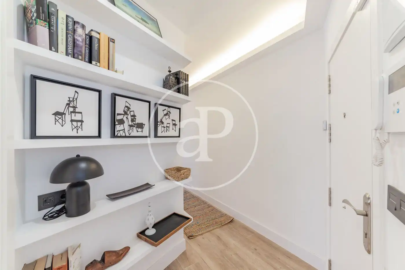 Flat for rent in C/ de Ponzano, Ríos Rosas - Nuevos Ministerios
