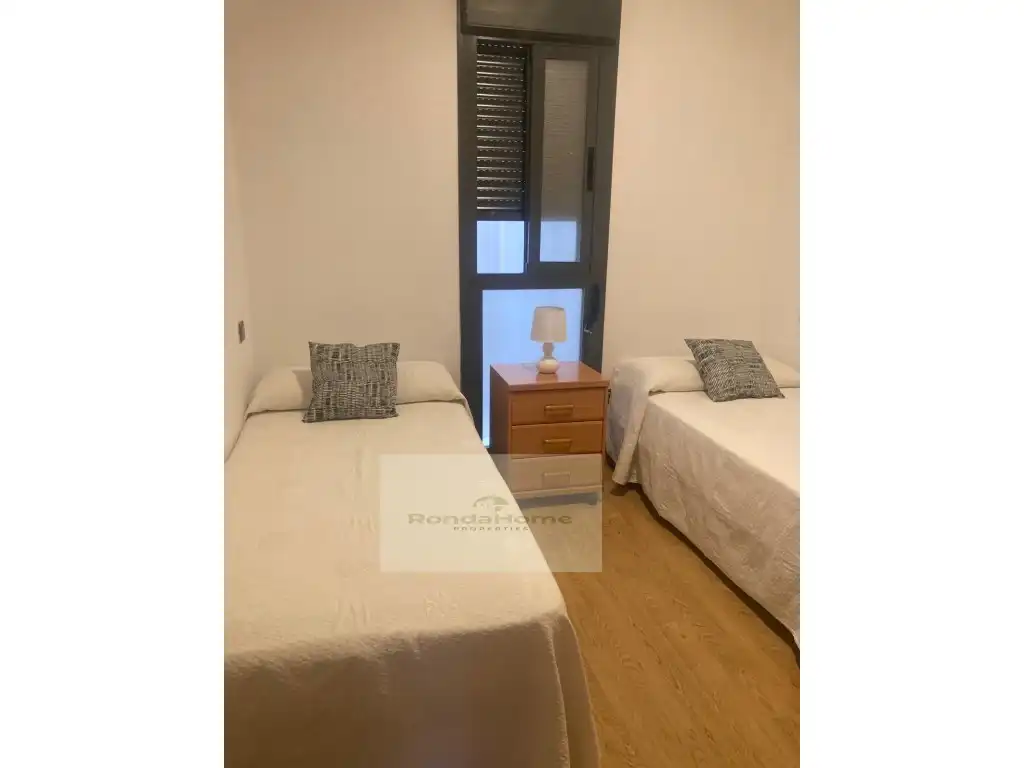 Piso de alquiler en Camino Termica, Puerta Blanca