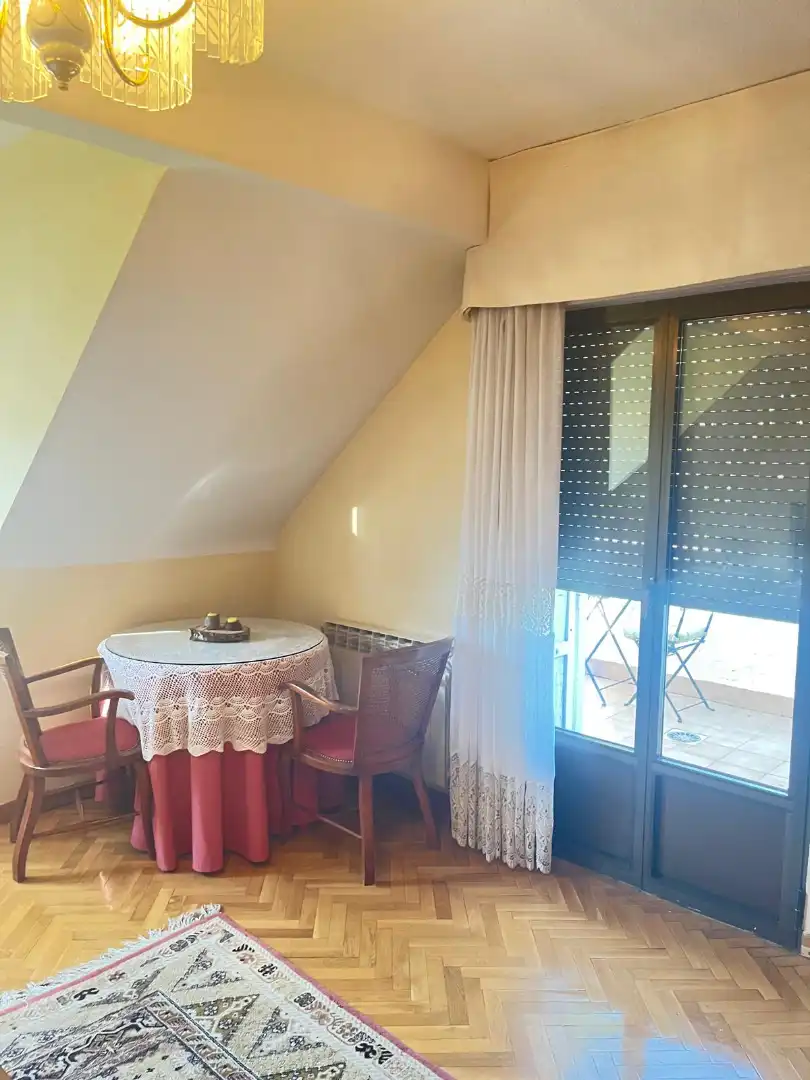 Comedor de Casa o chalet de alquiler en Becerril de la Sierra con Aire acondicionado, Calefacción y Jardín privado