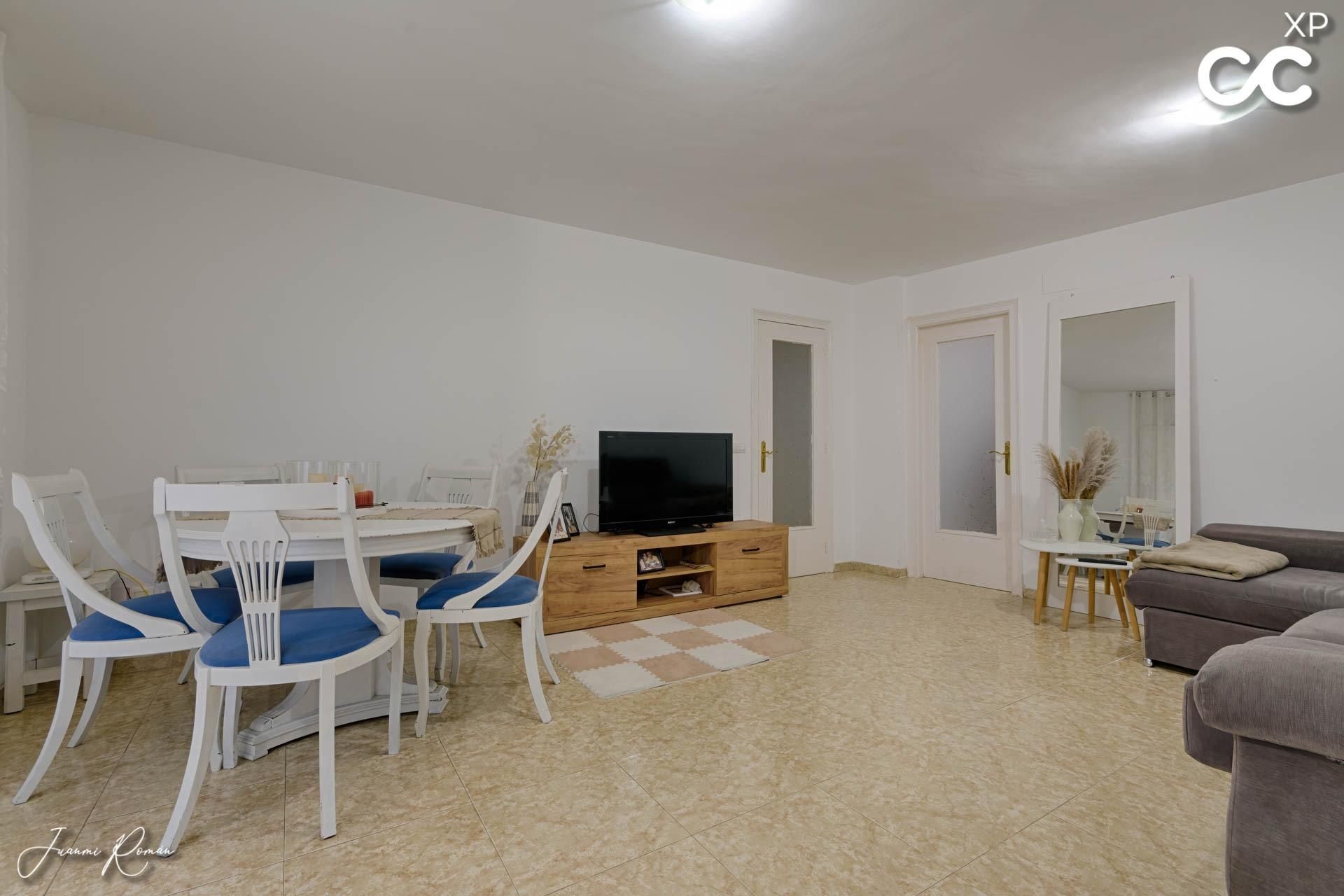Sala d'estar de Pis en venda en Castelló d'Empúries amb Calefacció, Terrassa i Traster