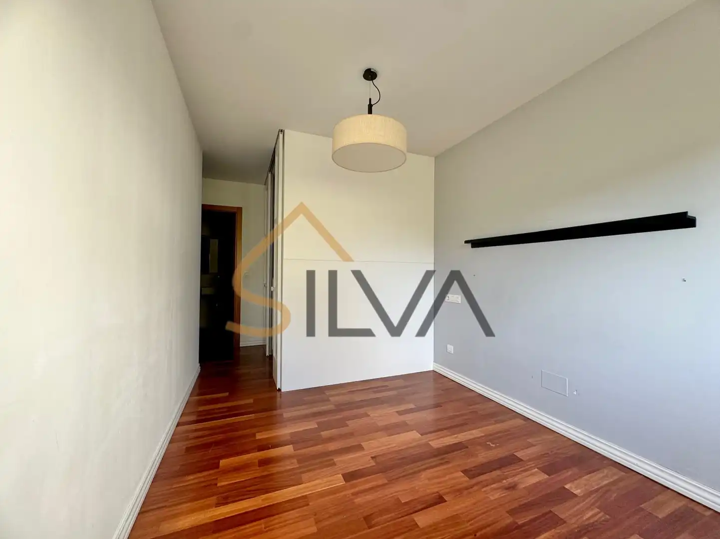 Flat for sale in Oleiros, A Coruña