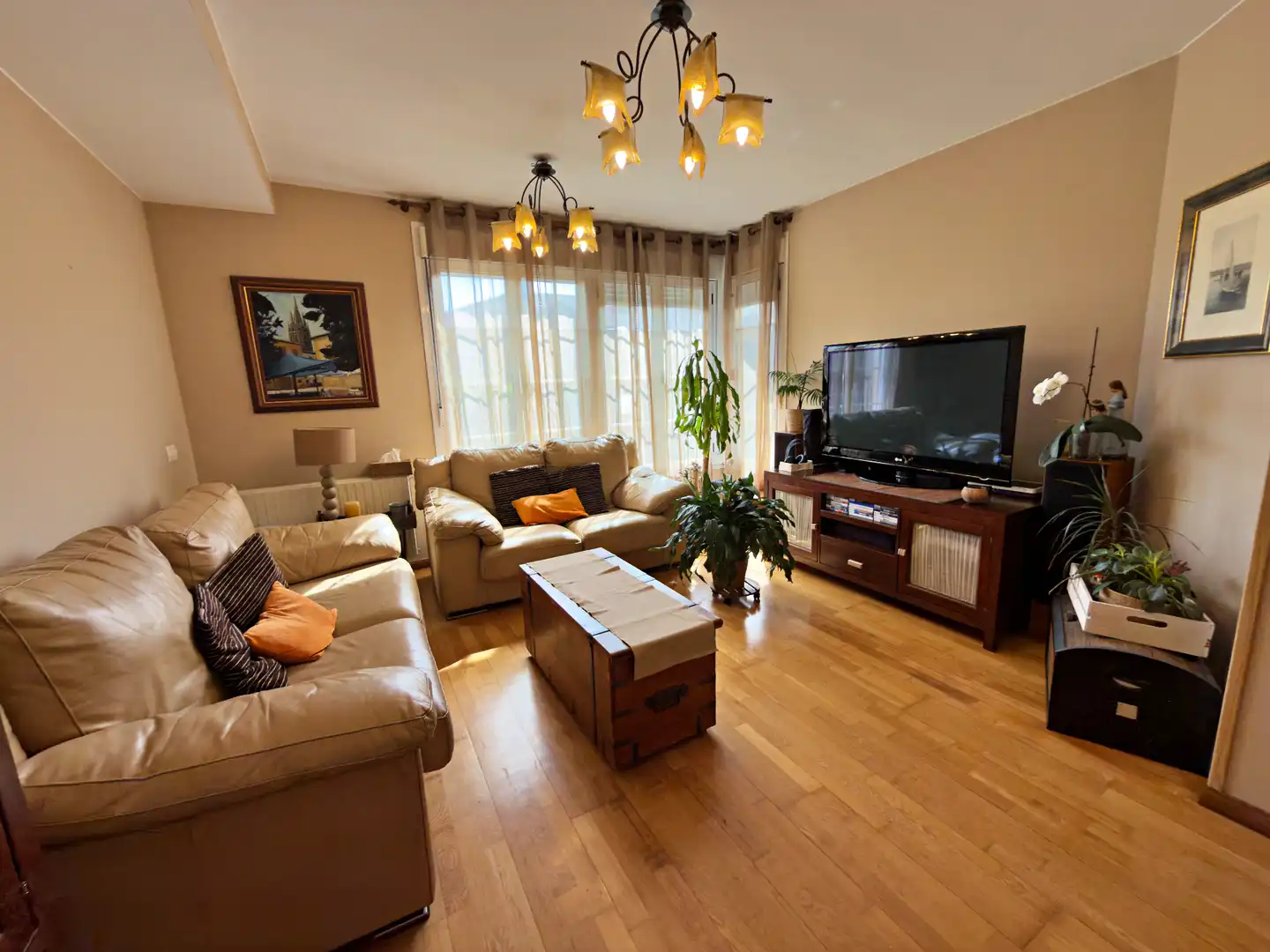 Living room of Detached homes for sale in Llanera  with Heating, Parquet flooring and Terrace