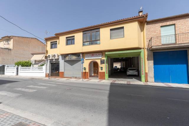 Casa-chalet en Venta en Calle de la Virgen, 130 en Chauchina