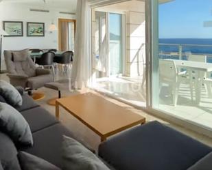 Sala d'estar de Àtic en venda en Calpe / Calp amb Aire condicionat, Terrassa i Piscina comunitària