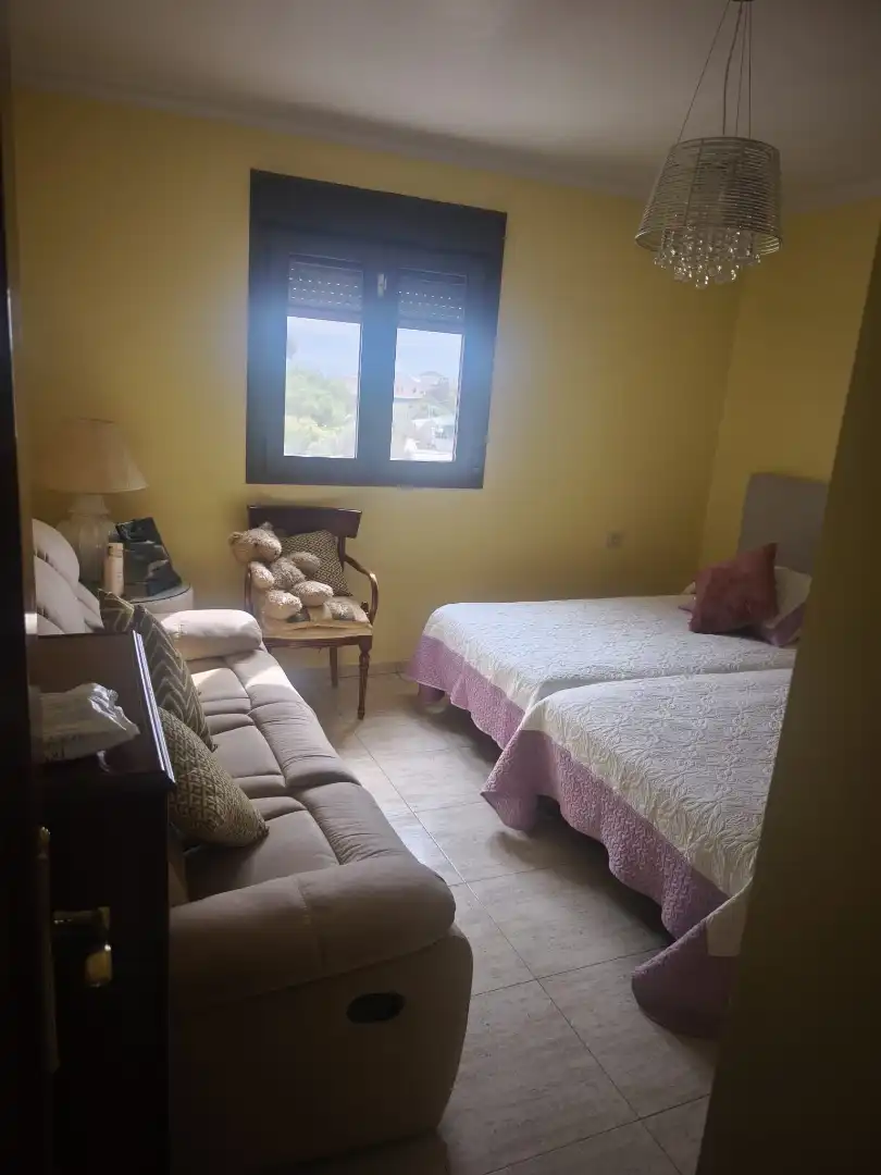 Habitación de Casa adosada en venta en Melilla con Aire acondicionado, Terraza y Trastero